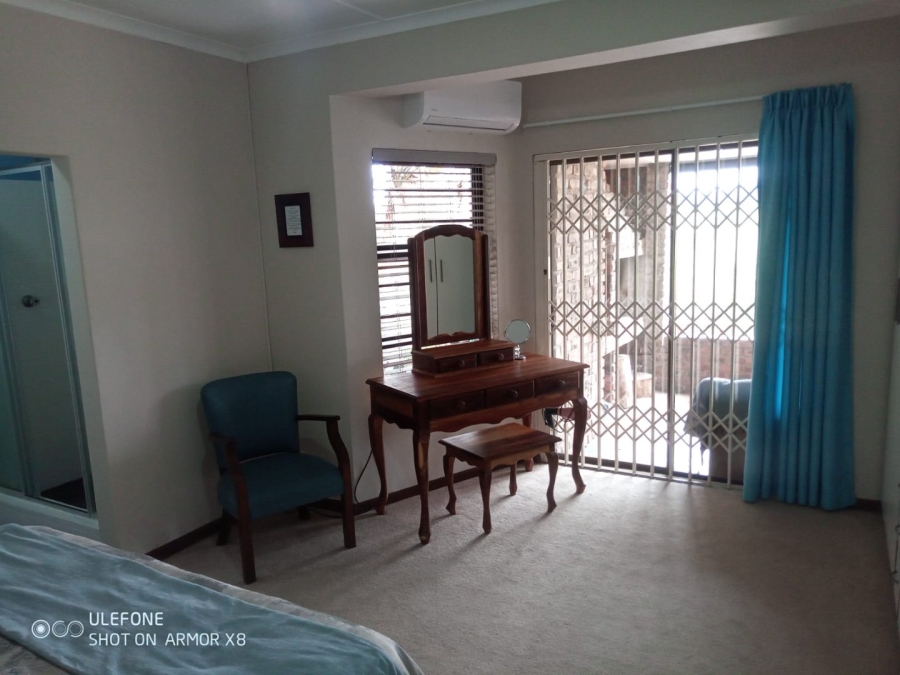 4 Bedroom Property for Sale in Dorchester Heights Eastern Cape